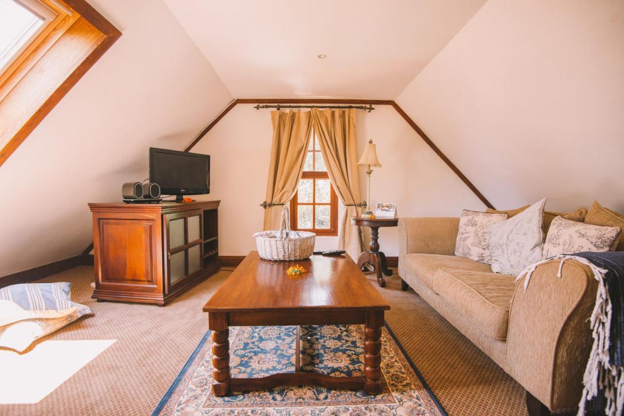 Отель The Manor At Ngorongoro Аруша Экстерьер фото
