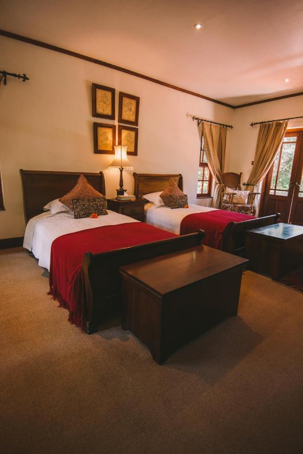 Отель The Manor At Ngorongoro Аруша Экстерьер фото