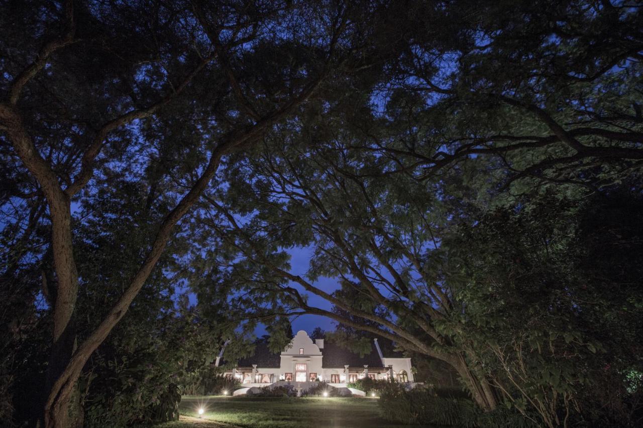 Отель The Manor At Ngorongoro Аруша Экстерьер фото