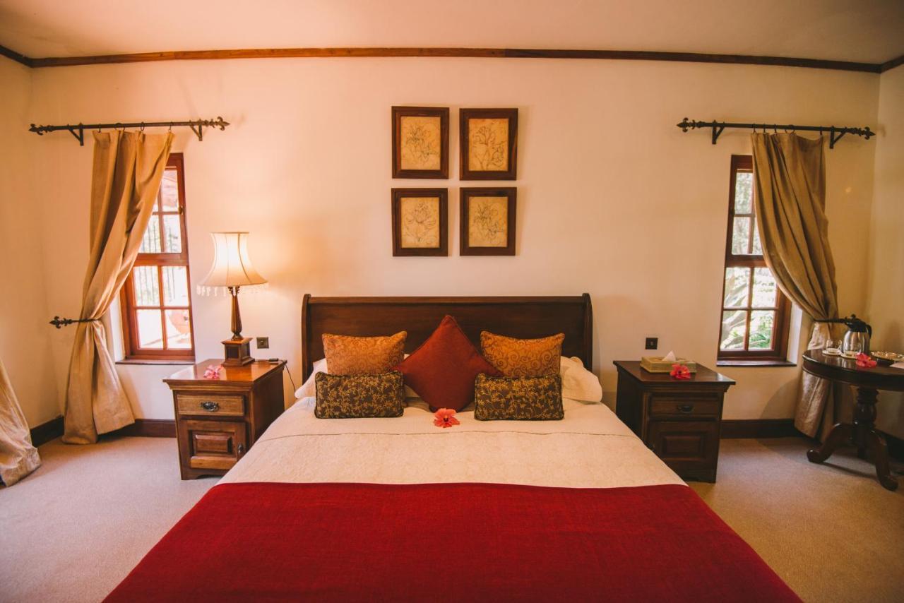 Отель The Manor At Ngorongoro Аруша Экстерьер фото